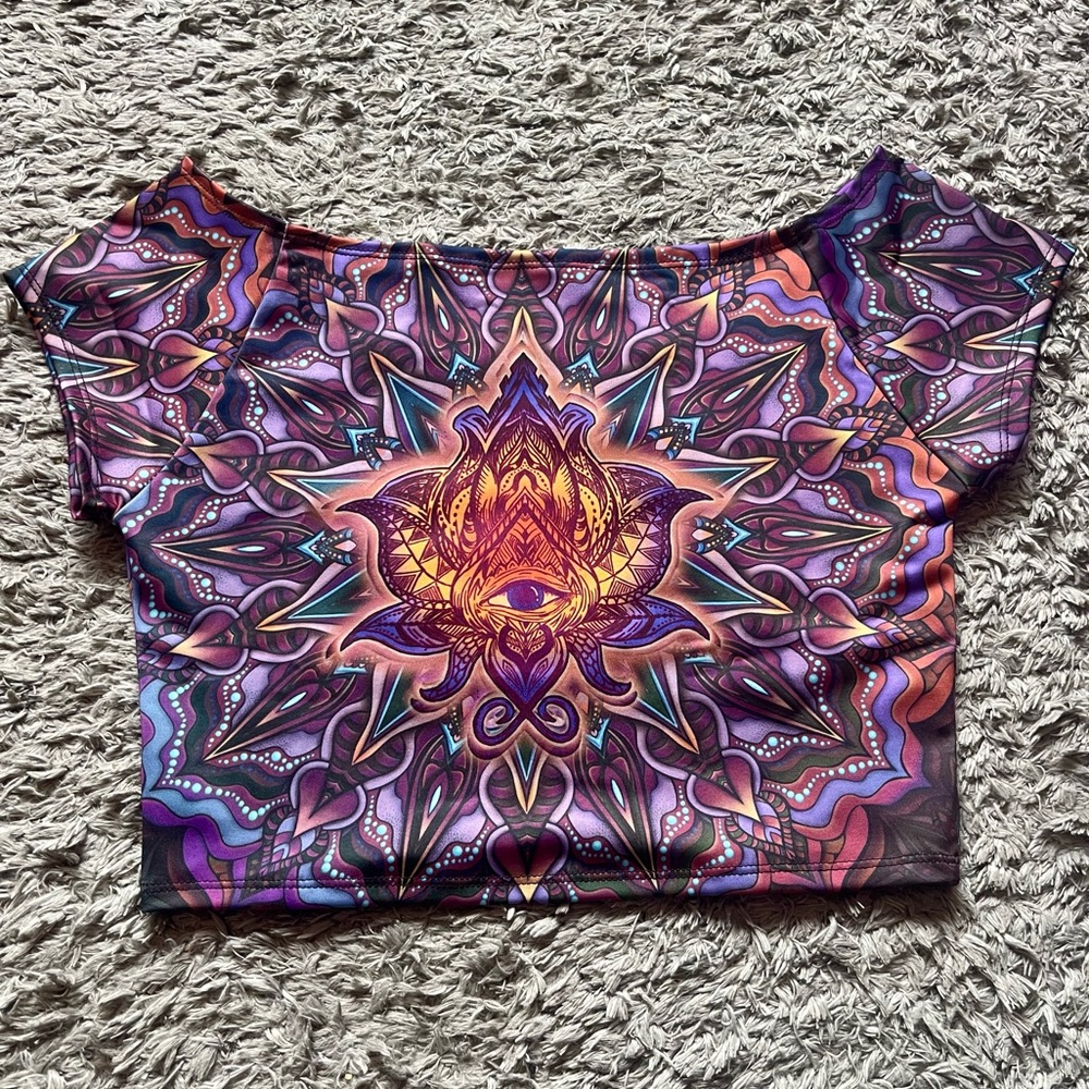 “All Seeing Eye” Crop Top 👁